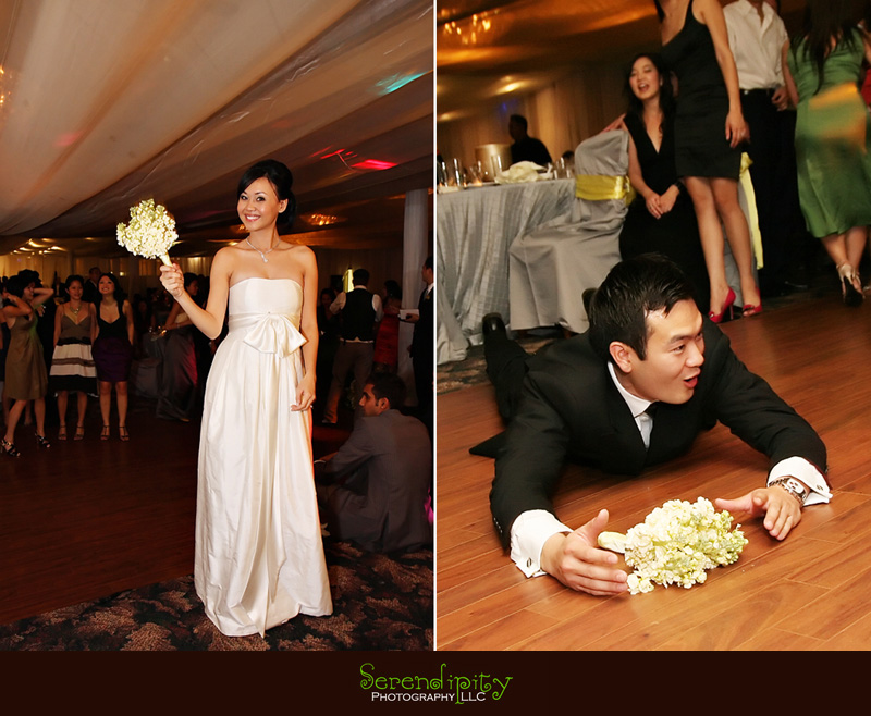 bouquet toss bouquet toss
