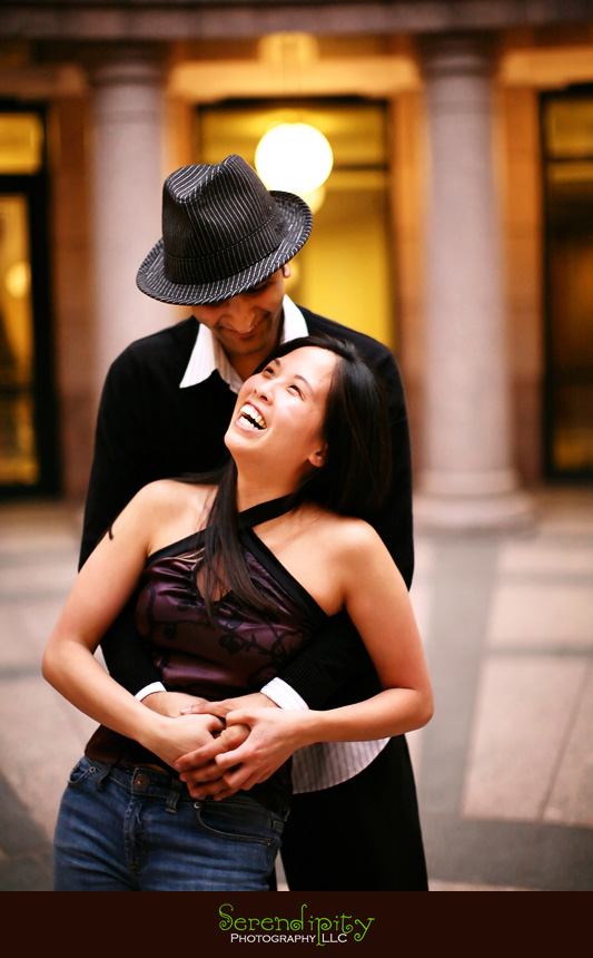 engagement session at the texas state capitol