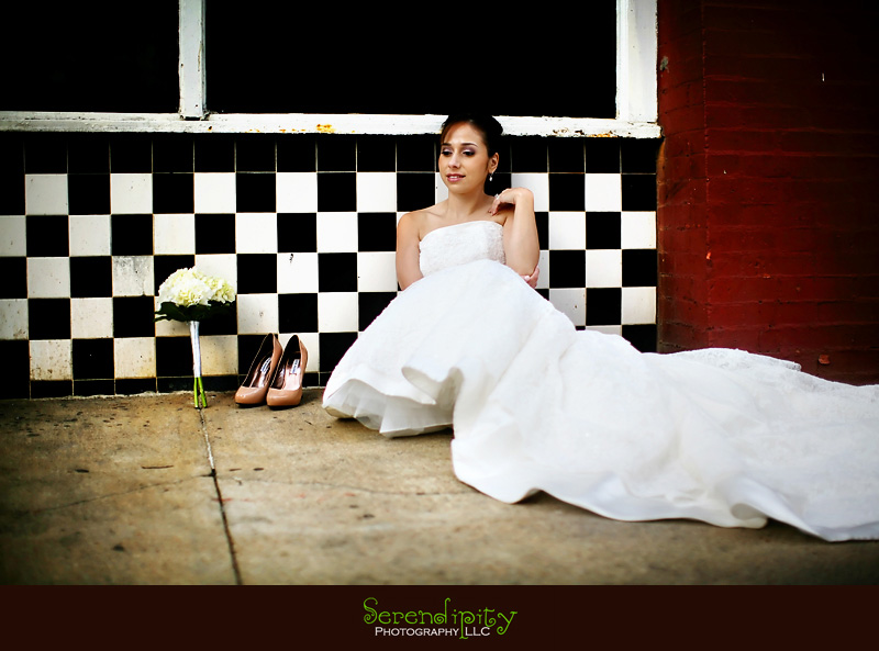 bridal portrait session, trash the dress session, houston downtown, parking lot, main, preston