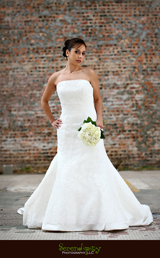 bridal portrait session, trash the dress session, houston downtown, parking lot, main, preston