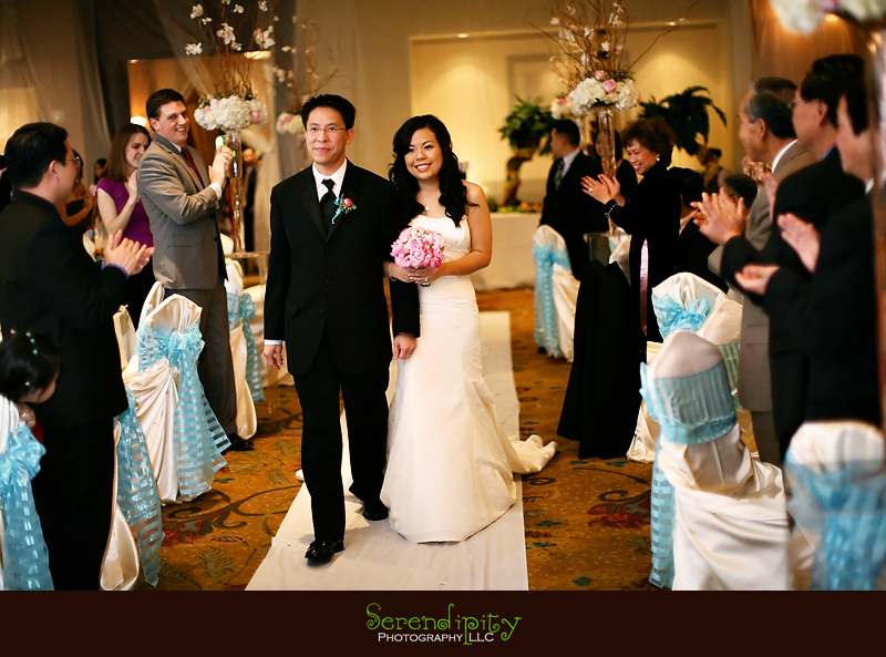  tea ceremony, Buddhist temple, kim son, Vietnamese wedding, bride and groom being introduced as mr. and mrs. for the first time