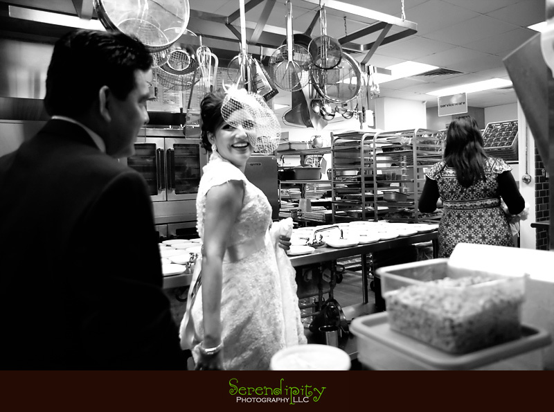 houston wedding photographer, discovery green, the grove, walking through the kitchen
