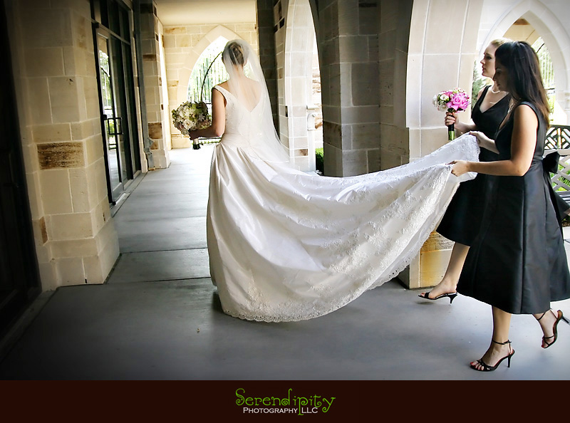 houston wedding photographer, Magnolia Hotel, bride on her way to the church