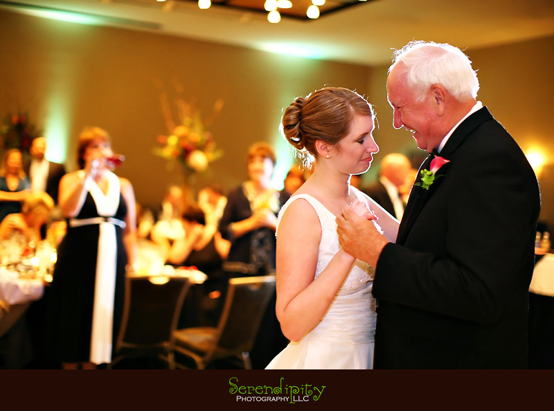 houston wedding photographer, Magnolia Hotel, father daughter dance