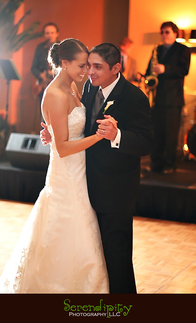 Houston wedding photographer, Hotel Derek, All Saints, first dance