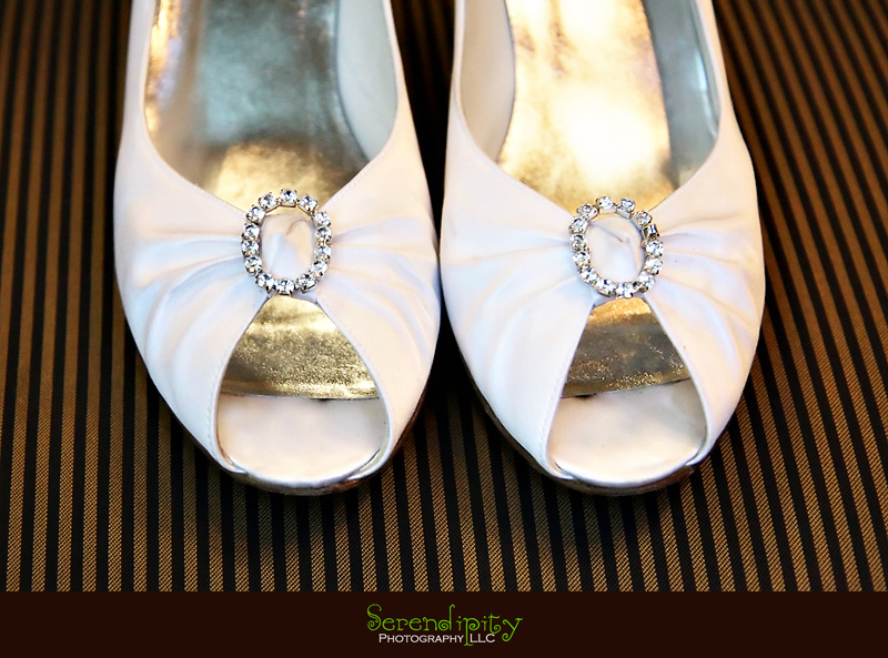 Houston wedding photographer, St Michael Catholic Church,  Houstonian Resort and Spa, bride's shoes