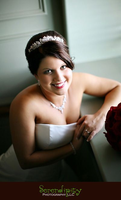 Hotel Icon, Downtown Houston, bridal portrait, Houston Wedding photographer
