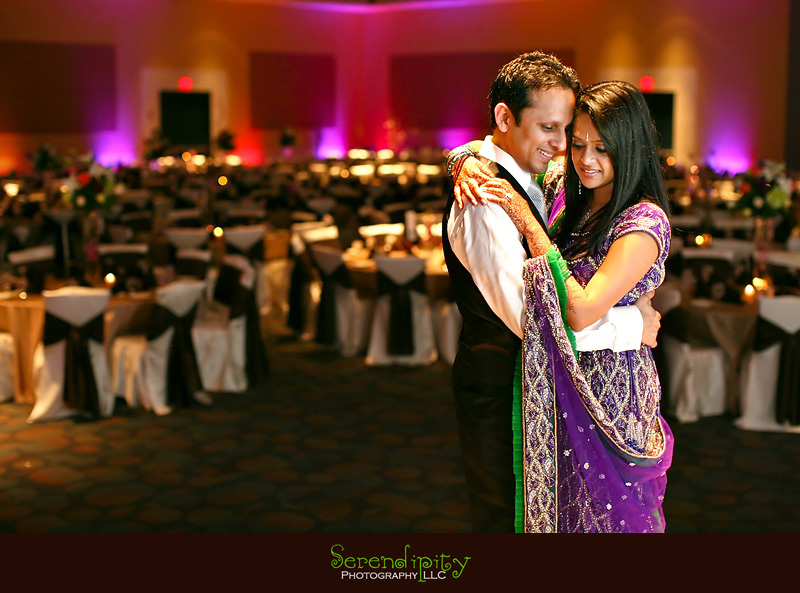 Houston wedding photographer, Hindu Temple, Hindu Wedding, Indian Wedding, bride and groom portrait in the reception room