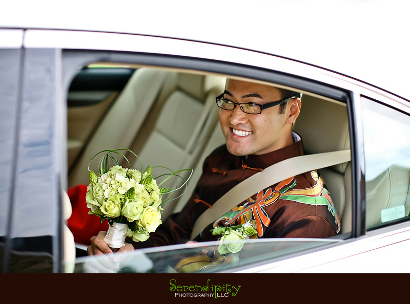 Houston wedding photographer, Vietnamese Wedding, groom arriving in car