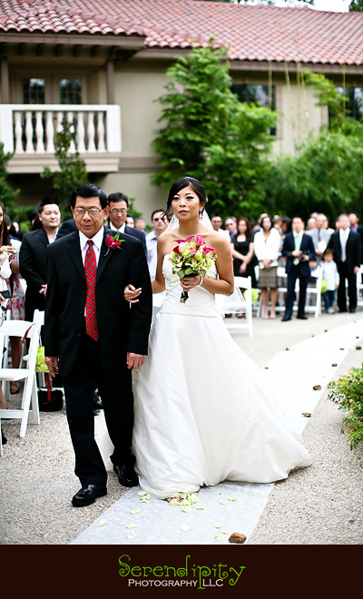Houston wedding photographer, Vietnamese Wedding, Korean Wedding, bridal walking down the aisle with father