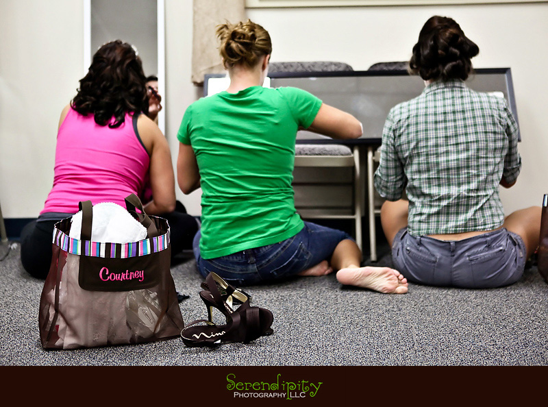Houston wedding photographer, Pearland Church Ceremony, Private Home Reception, bride and the girls getting ready