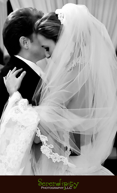 Houston wedding photographer, St George Orthodox Christian Church Ceremony, Alden Hotel Reception, romantic first dance, champagne color theme