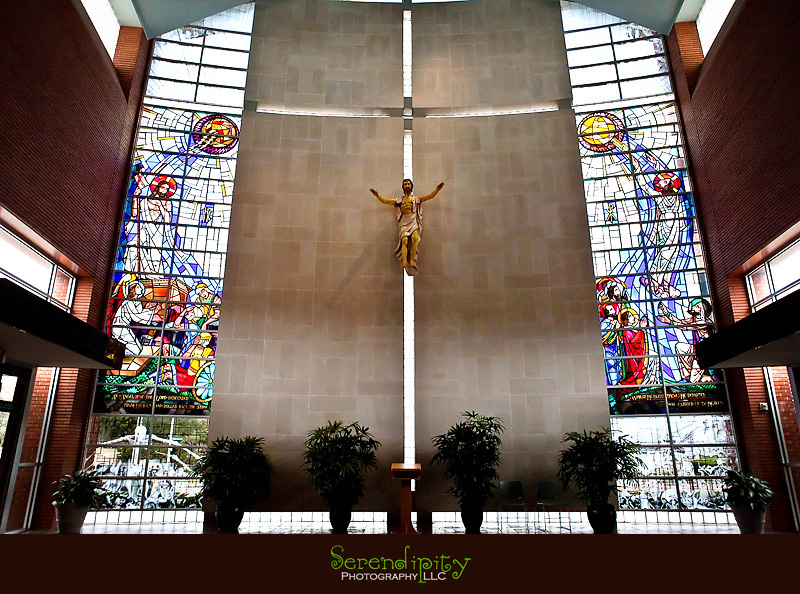 Houston wedding photographer, St. Vincent de Paul Catholic Church Houston, Houston Church Wedding Ceremony, West University Wedding Venue, West U Church for wedding