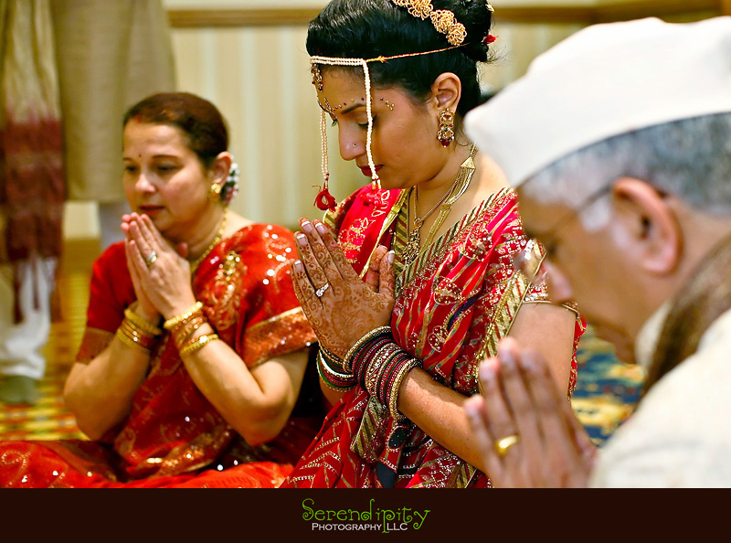 Houston Indian wedding photography Marriott Hotel Indian Prayer pre