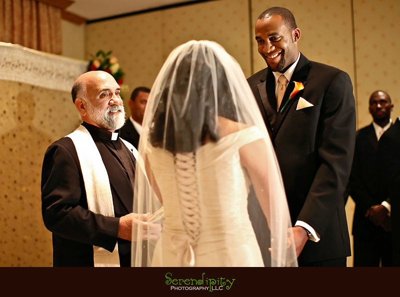 Houston Indian wedding photography, Marriott Hotel, western wedding ceremony
