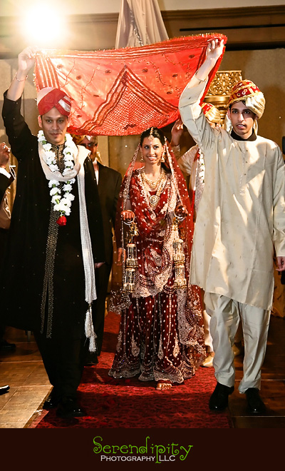 Indian Wedding Hall on Indian Bride Makes Her Grand Entrance Into The Wedding Ceremony Hall
