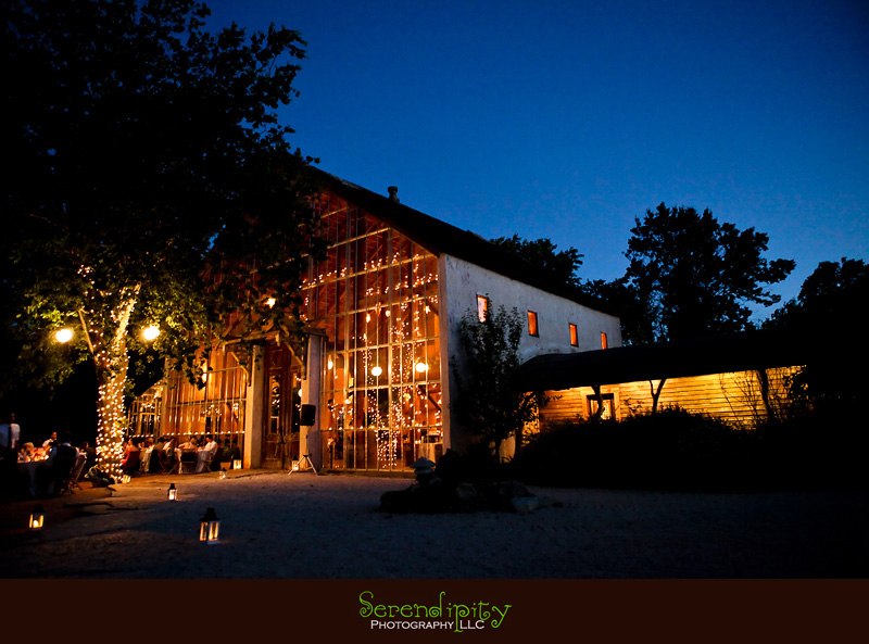 Austin wedding photography, outdoor ceremony, Barr Mansion during twilight