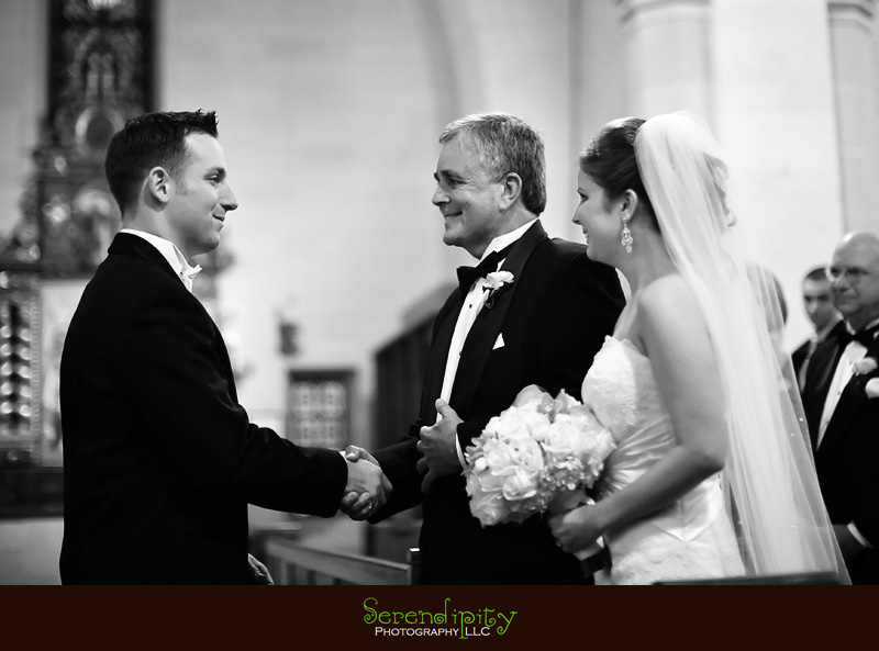 houston wedding photographer, holy rosary catholic church, petroleum club
