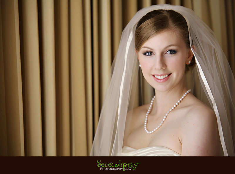 houston wedding photographer, four seasons hotel, bridal portraits