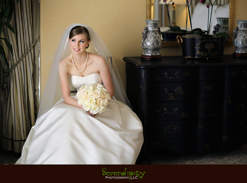 houston wedding photographer, four seasons hotel, bridal portraits