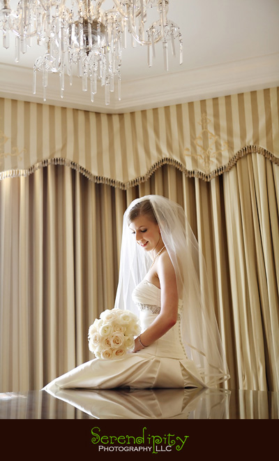 houston wedding photographer, four seasons hotel, bridal portraits