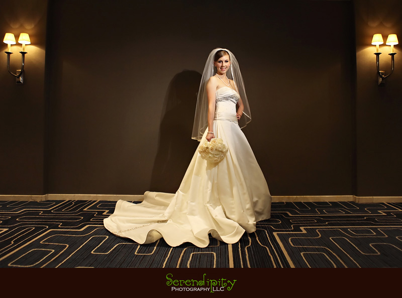 houston wedding photographer, four seasons hotel, bridal portraits