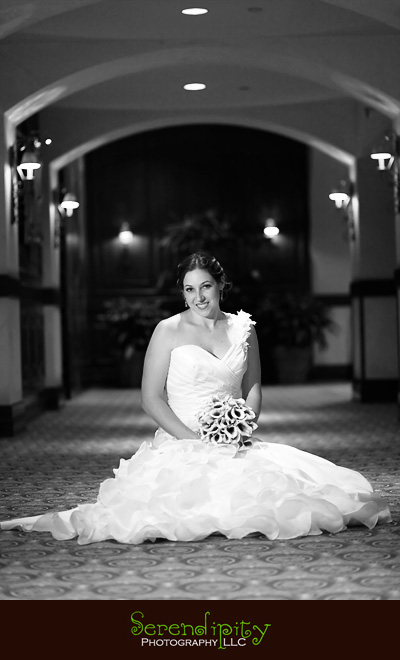 The Houstonian hotel bridal photography, Houston bridal portrait shoot, Houston hotel bridal pictures, Houston Wedding photographer, Houstonian hotel bridal pictures photographer