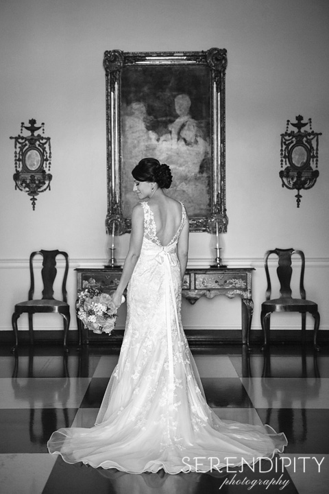 Bridal Session at Houston Country Club, Bridal Portrait, black and white 